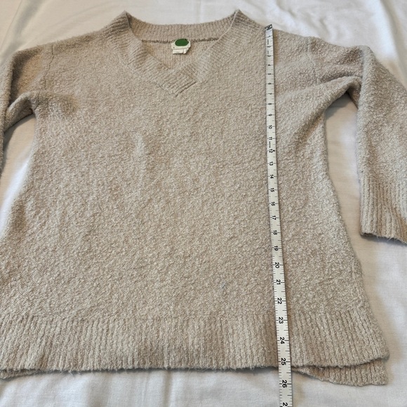 Anthropologie Medium Clayton Sweater ~ Beige Fuzzy V-Neck Wool Alpaca - Picture 6 of 8